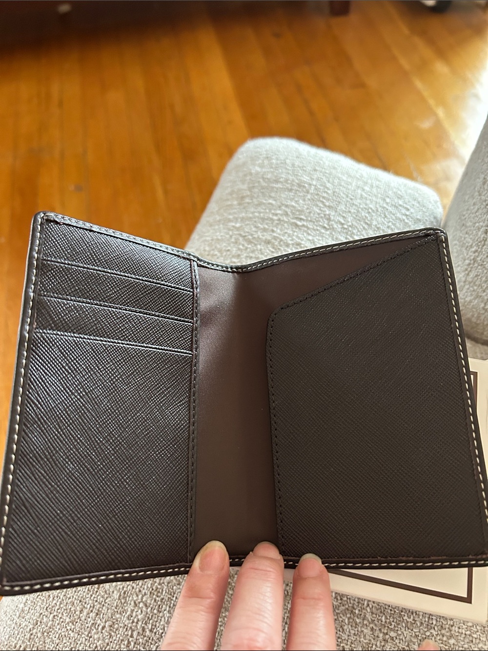 COACH Brown Passport Holder with Brown Stripe - NWOT - Picture 3 of 4